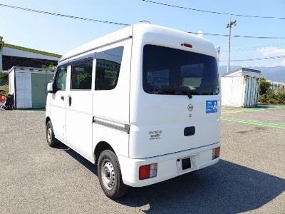 NISSAN CLIPPER VAN