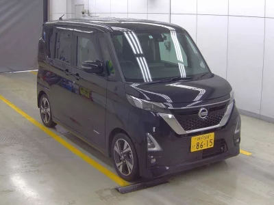 NISSAN ROOX