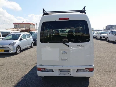 DAIHATSU HIJET VAN