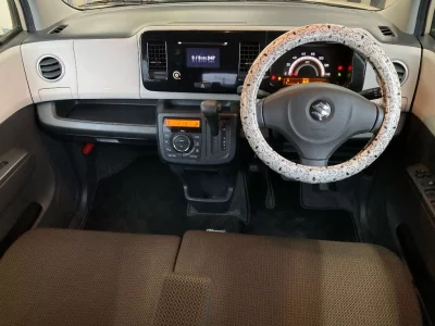 SUZUKI MRWAGON