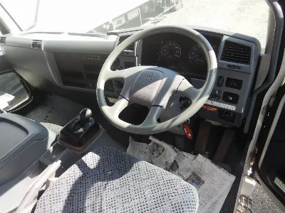 MITSUBISHI FUSO FIGHTER