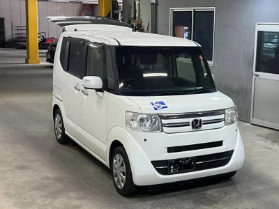 HONDA N BOX PLUS