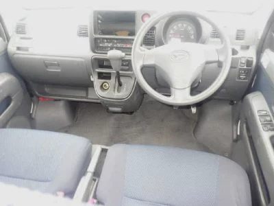 DAIHATSU HIJET VAN