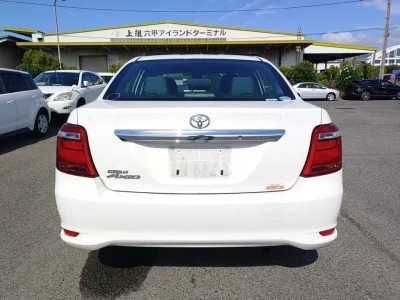 TOYOTA COROLLA AXIO