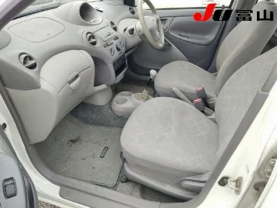 TOYOTA PLATZ