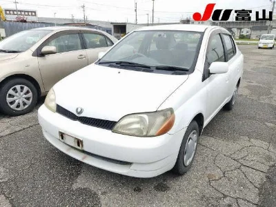 TOYOTA PLATZ