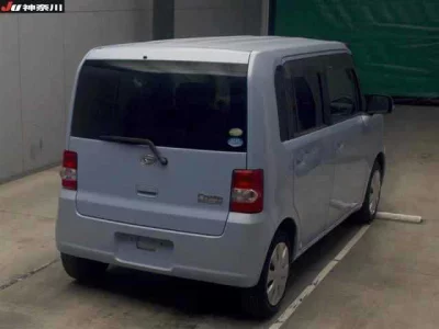 DAIHATSU MOVE CONTE