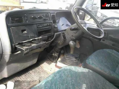 MITSUBISHI CANTER
