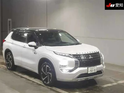 MITSUBISHI OUTLANDER PHEV