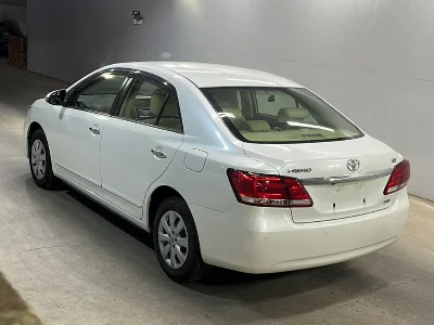 TOYOTA PREMIO