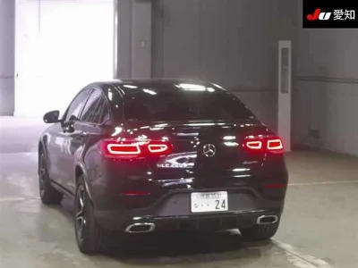 MERCEDES BENZ GLC