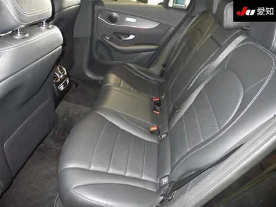 MERCEDES BENZ GLC