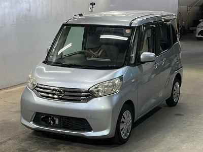 NISSAN DAYZ ROOX
