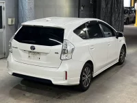 Цена авто Toyota Prius Alpha с аукционов Японии, номер кузова ZVW41W, пробег 245 000, оценка 2
