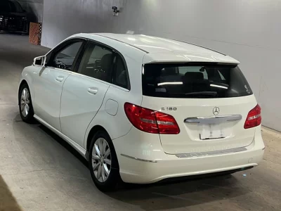 MERCEDES BENZ B CLASS
