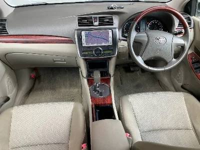 TOYOTA PREMIO