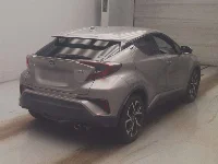 Цена авто Toyota C-HR с аукционов Японии, номер кузова ZYX10, пробег 40 000, оценка 8