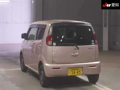 SUZUKI MRWAGON