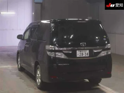 TOYOTA VELLFIRE