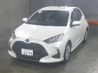 Цена авто Toyota Yaris с аукционов Японии, номер кузова MXPH10, пробег 38 000, оценка 3