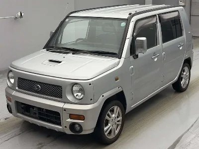 DAIHATSU NAKED