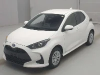 Цена авто Toyota Yaris с аукционов Японии, номер кузова MXPH15, пробег 47 000, оценка 8