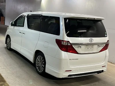 TOYOTA ALPHARD