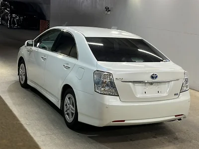 TOYOTA SAI