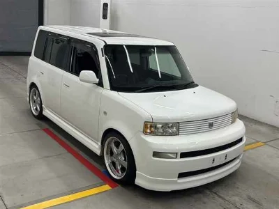 TOYOTA BB