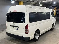 Цена авто Toyota HiAce Commuter с аукционов Японии, номер кузова KDH223B, пробег 326 000, оценка 2