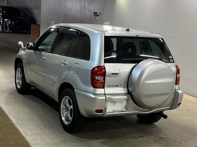 TOYOTA RAV4 L