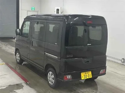 TOYOTA PIXIS VAN