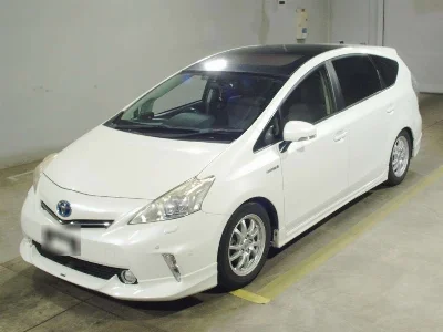 TOYOTA PRIUS ALPHA