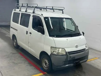 TOYOTA TOWN ACE VAN