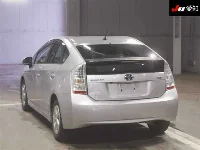 Цена авто Toyota Prius с аукционов Японии, номер кузова ZVW30, пробег 200 000, оценка 2