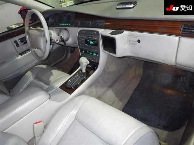 Cadillac Seville  с аукциона в Японии