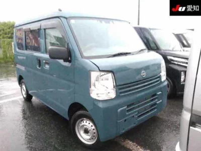 NISSAN CLIPPER VAN