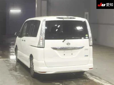 NISSAN SERENA