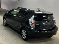 Цена авто Toyota Aqua с аукционов Японии, номер кузова NHP10, пробег 196 000, оценка 2