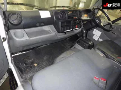 TOYOTA DYNA
