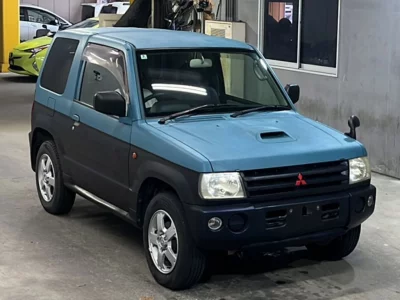 MITSUBISHI PAJERO MINI