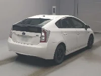 Цена авто Toyota Prius с аукционов Японии, номер кузова ZVW30, пробег 171 000, оценка 2