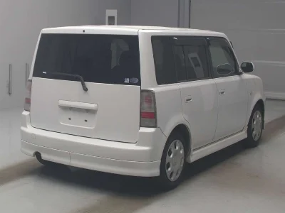 TOYOTA BB