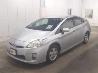 Цена авто Toyota Prius с аукционов Японии, номер кузова ZVW30, пробег 148 000, оценка 6