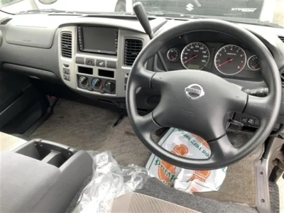 NISSAN CARAVAN