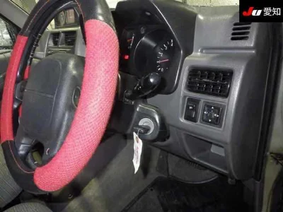 MITSUBISHI PAJERO JUNIOR