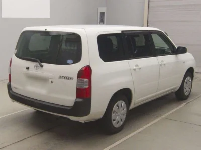 TOYOTA SUCCEED
