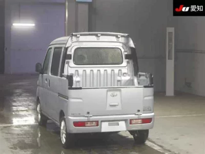 DAIHATSU HIJET VAN (либо ATRAI WAGON)