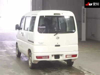 NISSAN CLIPPER VAN