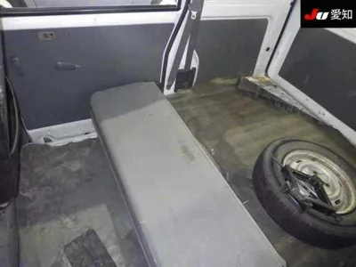NISSAN CLIPPER VAN